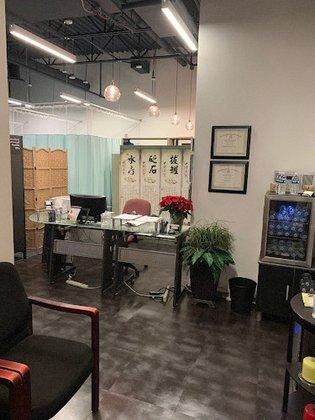 AcupunctureDrs @ Rapha Clinic