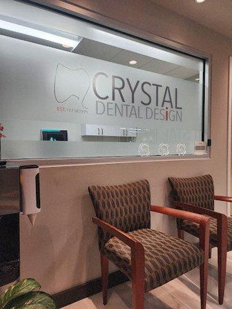 Crystal Dental Design