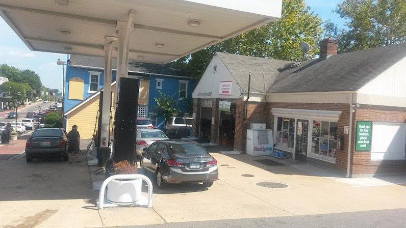 Royal Gas & Auto Service