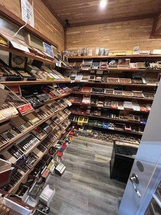 Tobacco Hut