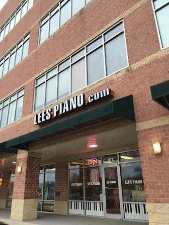 Lee's Piano
