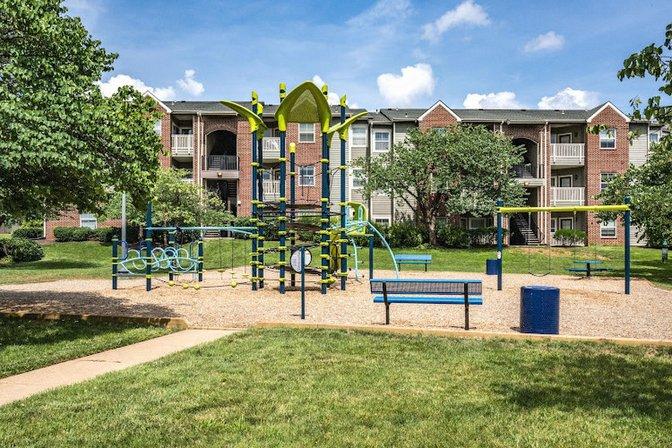 Halstead Centreville